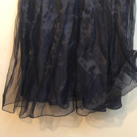 Sleeveless dress w/ sheer skirt—size large - Picture 7 of 9